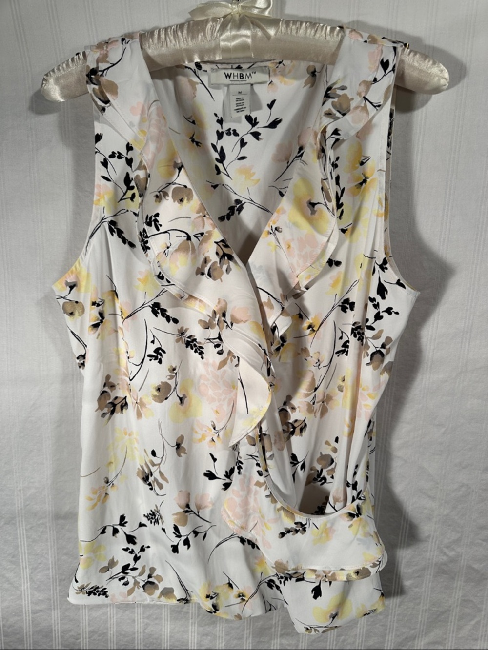 White House Black Market White Floral Ruffle V-Neck Camisole